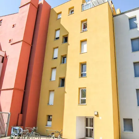 Daire Marine I-3 Agde